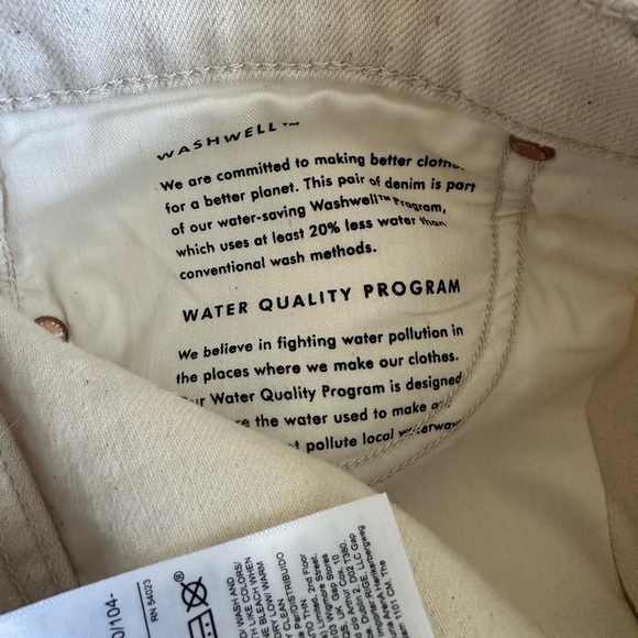 Banana Republic High Rise Straight Ankle Raw Hem Premium Denim Jeans 31 - Picture 8 of 9